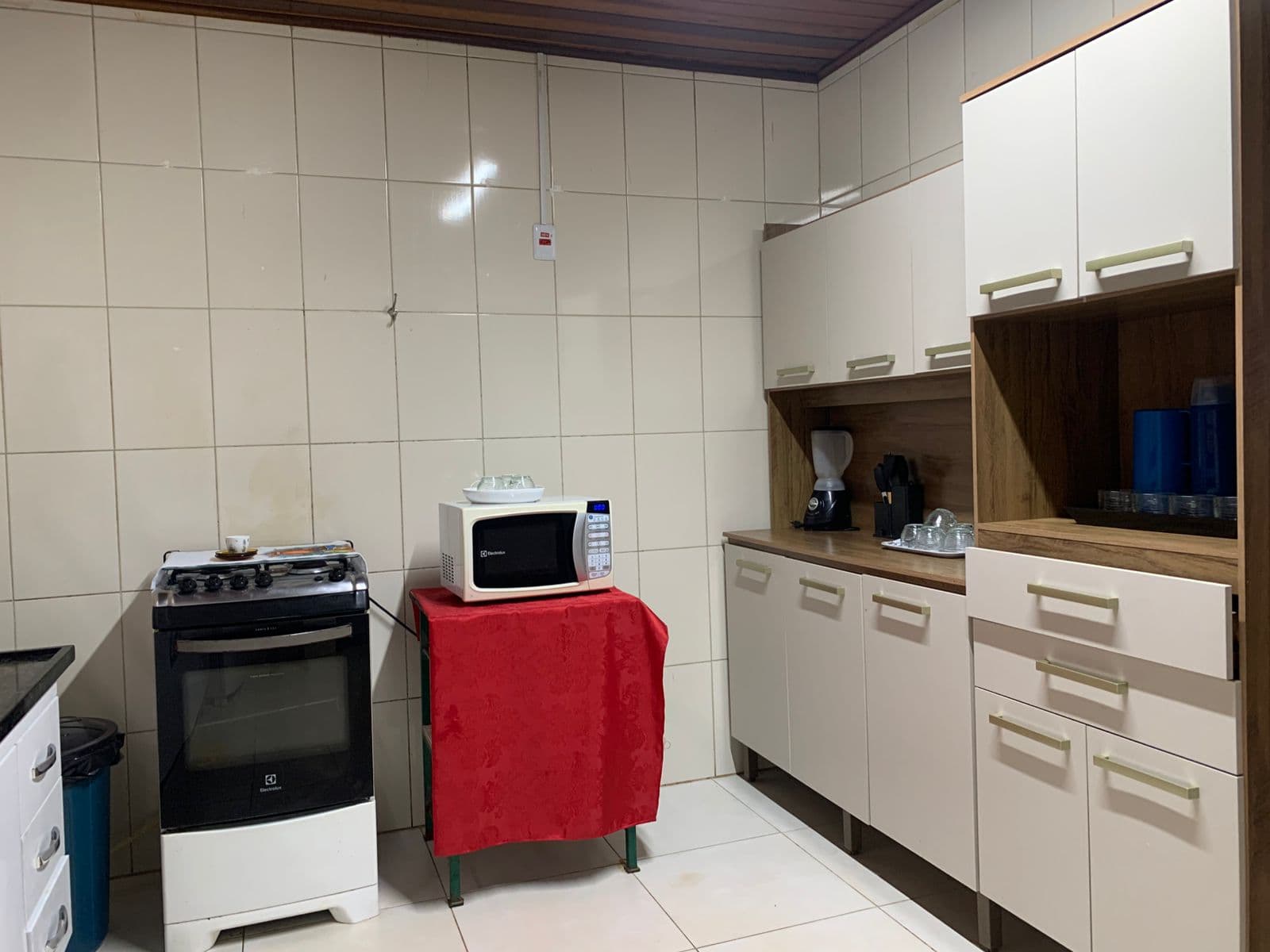 🍳 Cozinha Completa & Apoio