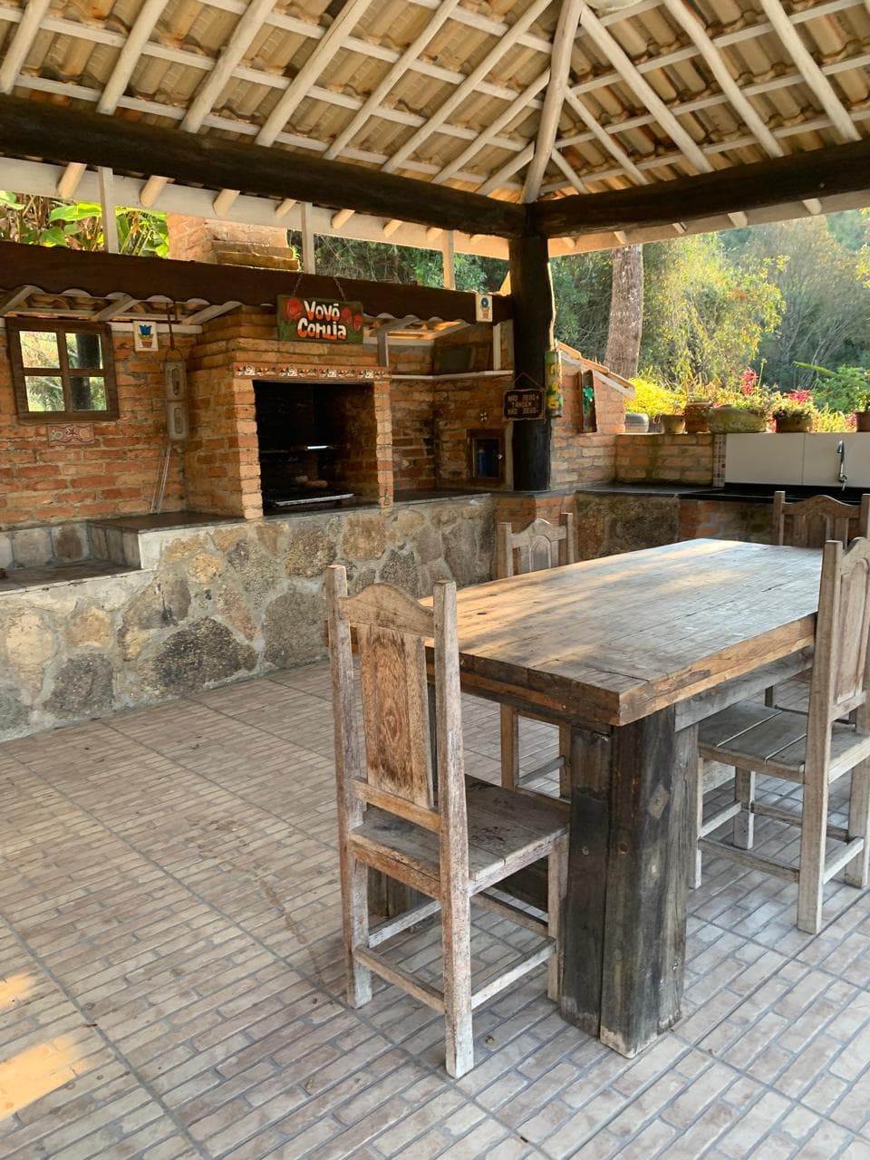 Área Gourmet & Churrasqueira Rústica